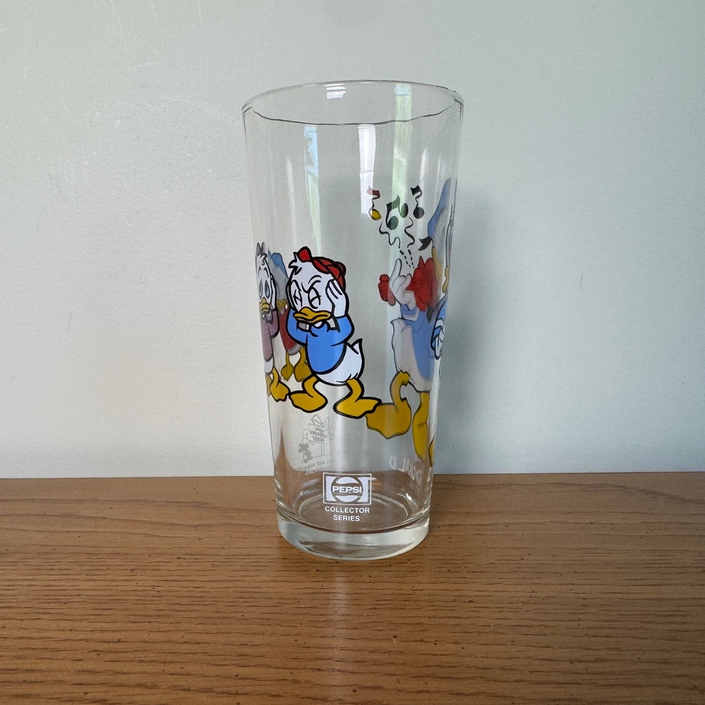 Vintage 1978 Pepsi Collector Series Donald Duck Glass Walt Disney Productions‎ - Picture 7 of 9